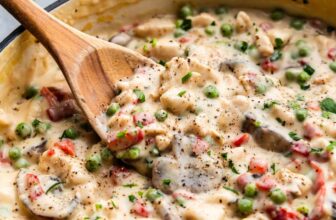 Traditional Rooster a la King