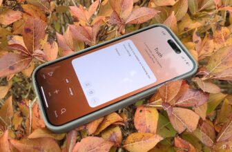 Do you have to obtain the Serviette note-taking app onto your iPhone?