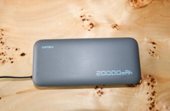 Cuktech 20,000 mAh 45W energy financial institution evaluate: Cable handy
